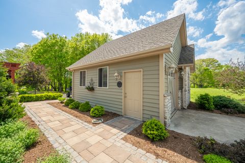 Tiny photo for 16420 S River Road, Plainfield, IL 60586 (MLS # 12646736)
