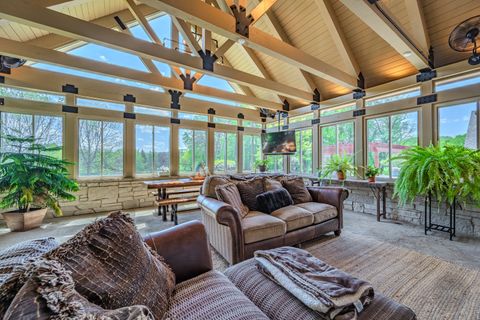 Tiny photo for 16420 S River Road, Plainfield, IL 60586 (MLS # 12646736)