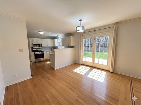 Tiny photo for 619 Lexington Square W, Gurnee, IL 60031 (MLS # 12611810)