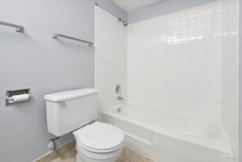 Tiny photo for 1500 Robin Circle #306, Hoffman Estates, IL 60169 (MLS # 12763456)