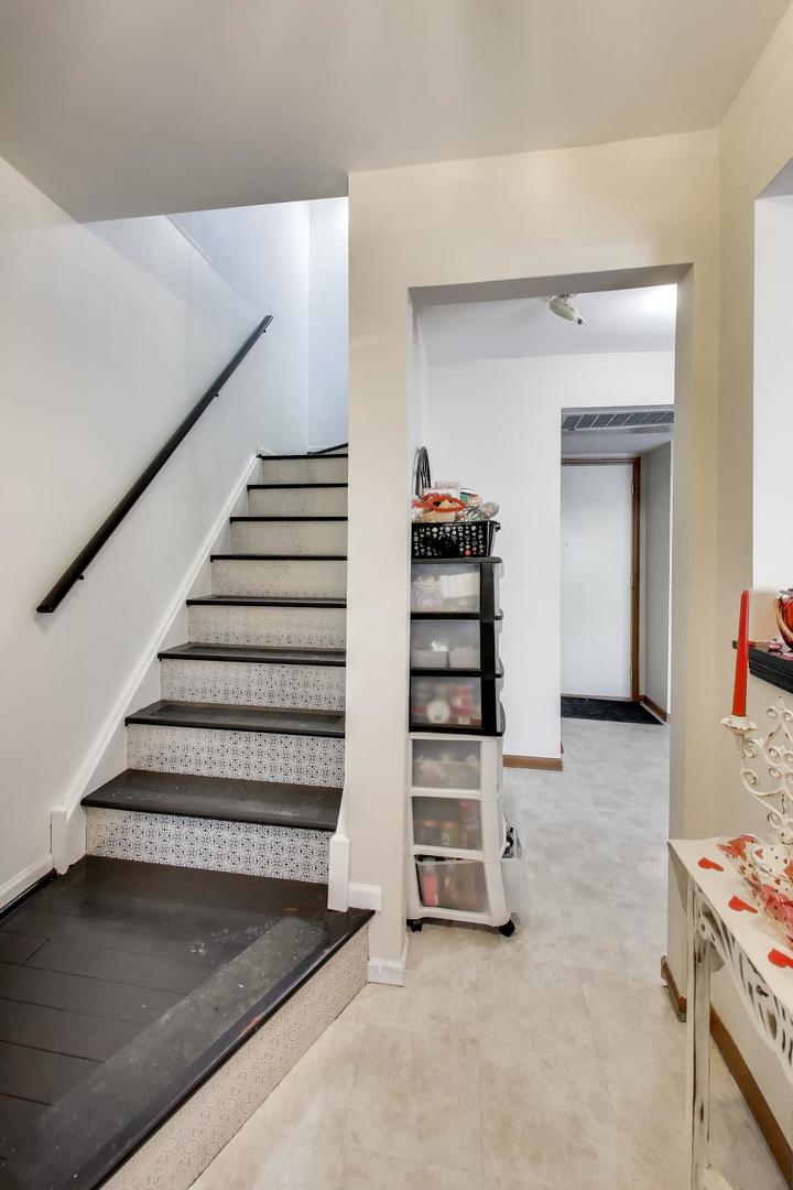 29 N Macgillis Drive 23-3