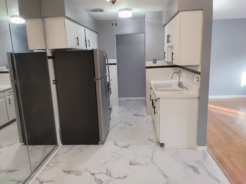 Tiny photo for 1060 W Hollywood Avenue #502, Chicago, IL 60660 (MLS # 12529224)