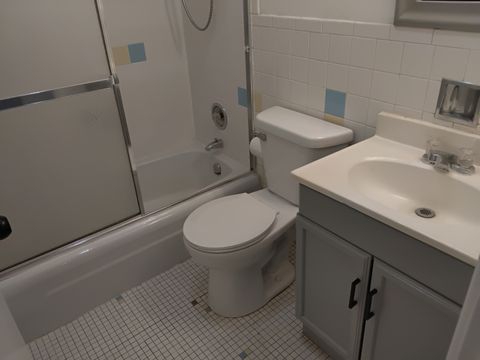 Tiny photo for 1060 W Hollywood Avenue #502, Chicago, IL 60660 (MLS # 12529224)