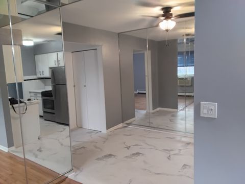 Tiny photo for 1060 W Hollywood Avenue #502, Chicago, IL 60660 (MLS # 12529224)