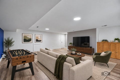 Tiny photo for 1256 N Cleaver Street #1E, Chicago, IL 60642 (MLS # 12797650)