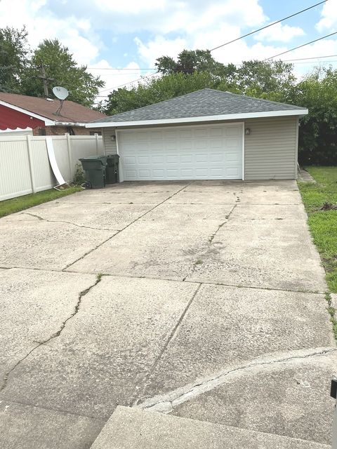 Tiny photo for 15739 Ingleside Avenue, Dolton, IL 60419 (MLS # 12430799)