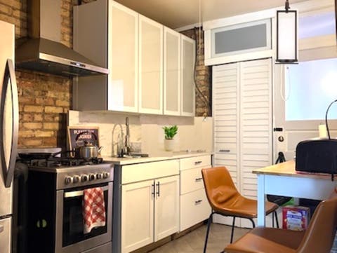 Tiny photo for 4954 W Patterson Avenue #1, Chicago, IL 60641 (MLS # 12707734)