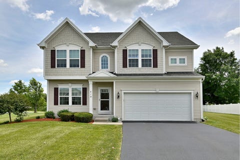 Photo of 819 GLACIAL FALLS Drive, Gilberts, IL 60136 (MLS # 12679678)