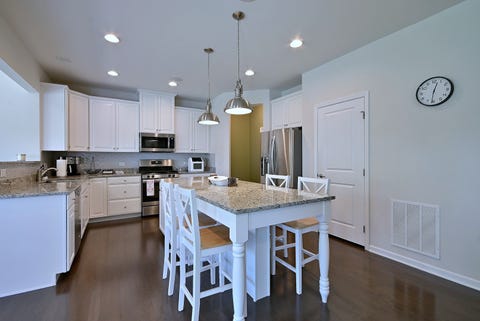 Tiny photo for 819 GLACIAL FALLS Drive, Gilberts, IL 60136 (MLS # 12679678)