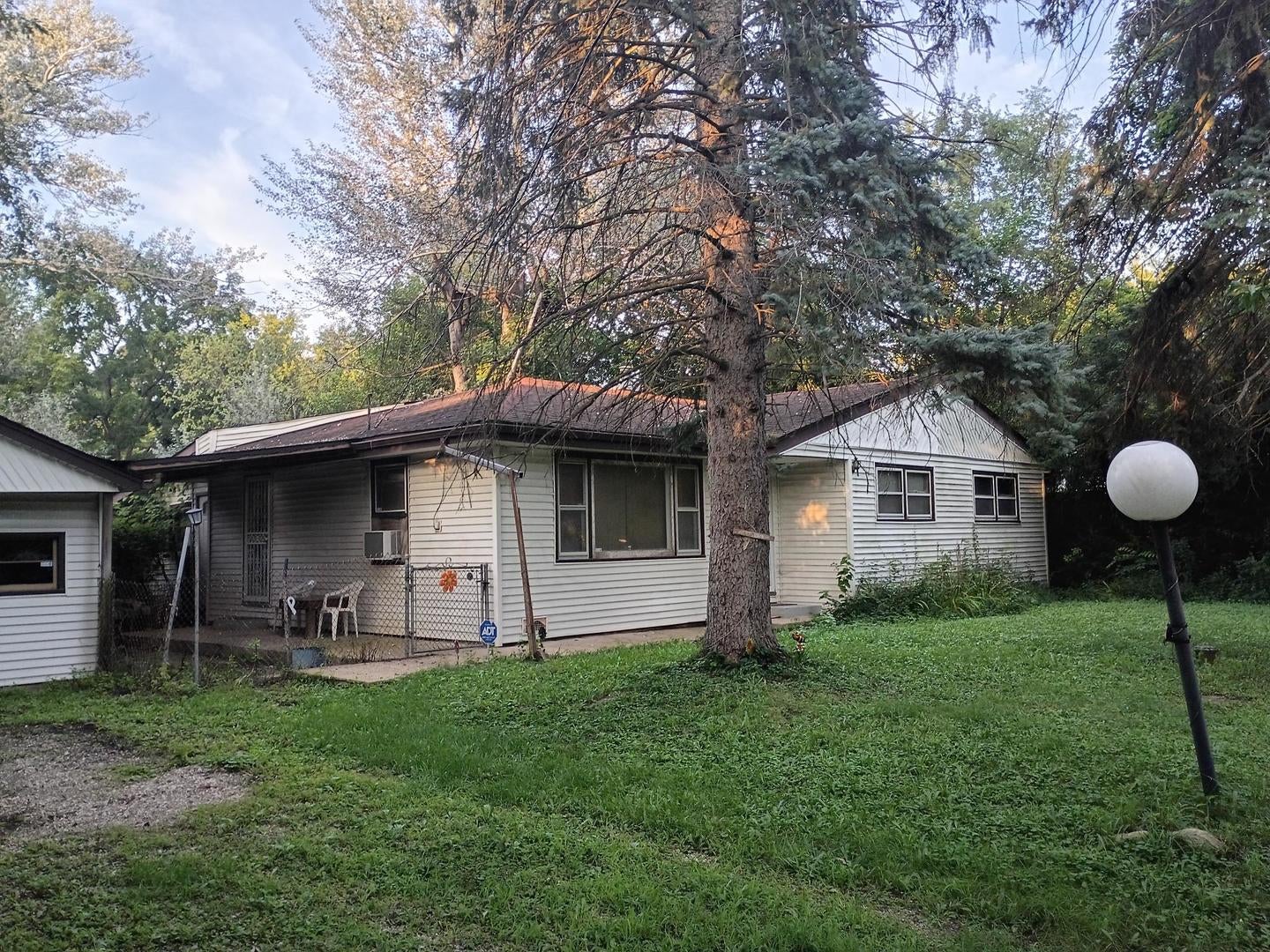 22W254 Irving Park Road