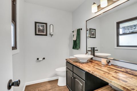 Tiny photo for 535 Thompson Avenue, Winthrop Harbor, IL 60096 (MLS # 12592965)