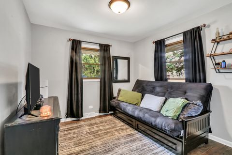 Tiny photo for 535 Thompson Avenue, Winthrop Harbor, IL 60096 (MLS # 12592965)