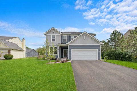 Single Family Residence in Island Lake IL 2428 Fen View Circle.jpg