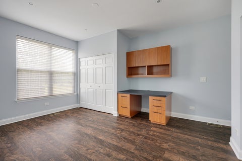 Tiny photo for 695 Easton Lane, Elk Grove Village, IL 60007 (MLS # 12723529)