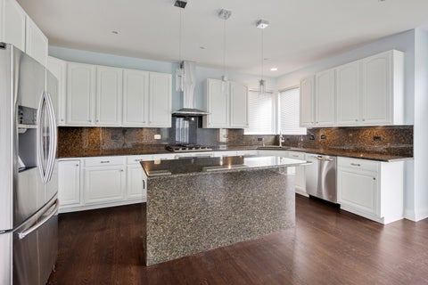 Tiny photo for 695 Easton Lane, Elk Grove Village, IL 60007 (MLS # 12723529)