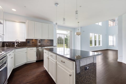 Tiny photo for 695 Easton Lane, Elk Grove Village, IL 60007 (MLS # 12723529)