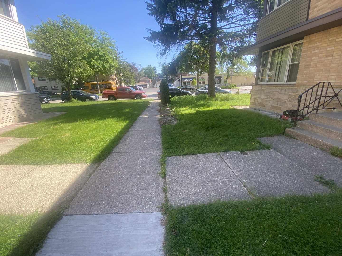4740 Main Street B