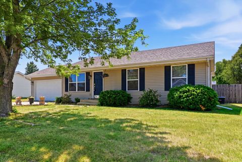 Photo of 5708 Pierce Lane, South Beloit, IL 61080 (MLS # 12651838)