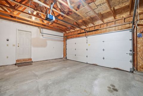 Tiny photo for 5708 Pierce Lane, South Beloit, IL 61080 (MLS # 12651838)