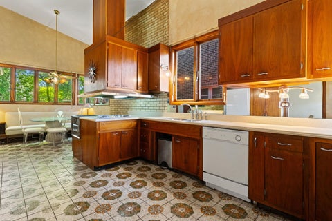 Tiny photo for 6822 S Cregier Avenue, Chicago, IL 60649 (MLS # 12722253)
