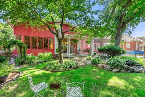 Tiny photo for 6822 S Cregier Avenue, Chicago, IL 60649 (MLS # 12722253)