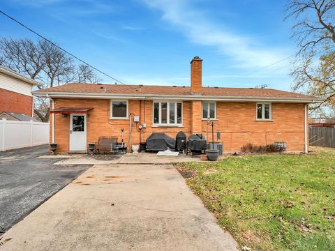 Tiny photo for 6819 W 127th Street, Palos Heights, IL 60463 (MLS # 12527749)