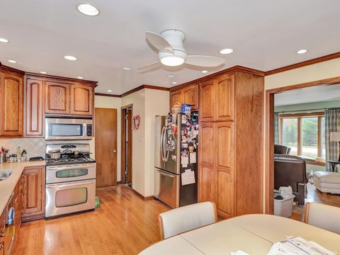 Tiny photo for 6819 W 127th Street, Palos Heights, IL 60463 (MLS # 12527749)