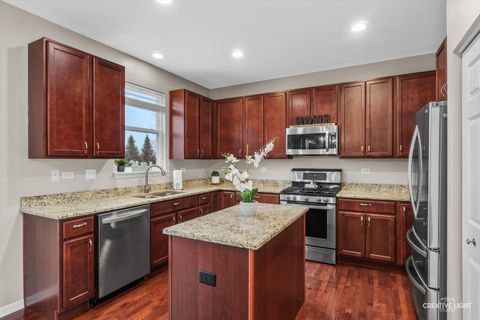 Tiny photo for 4215 Southerland Drive, Oswego, IL 60543 (MLS # 12490572)