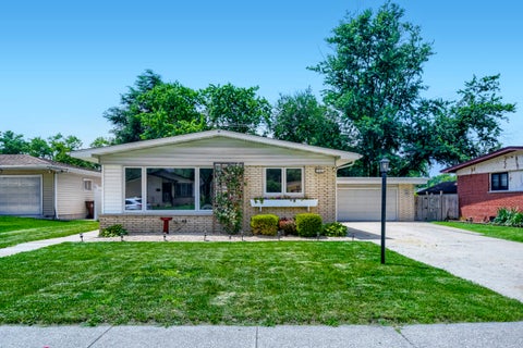 Photo of 510 N PARK Drive, Glenwood, IL 60425 (MLS # 12690488)