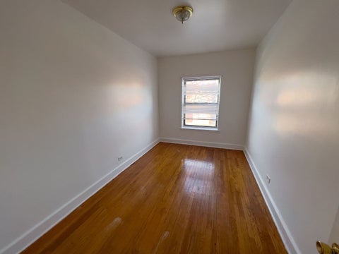 Tiny photo for 115 E 60th Street #2, Chicago, IL 60637 (MLS # 12648856)