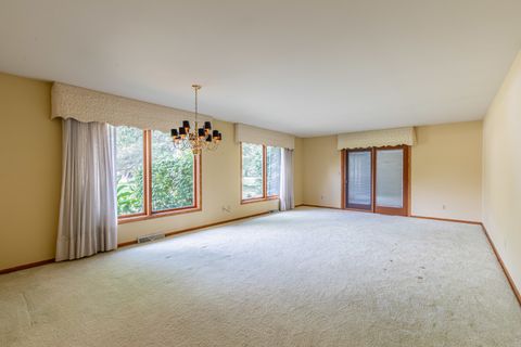 Tiny photo for 154 E US Highway 34, Mendota, IL 61342 (MLS # 12407098)