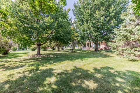 Tiny photo for 154 E US Highway 34, Mendota, IL 61342 (MLS # 12407098)