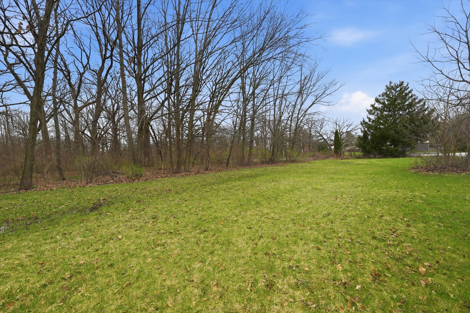 5525 Heatherbrook Trail W