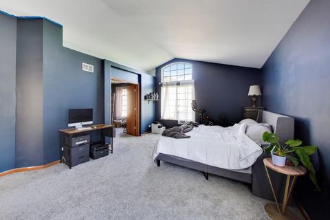 Tiny photo for 1669 Montclair Drive, Elgin, IL 60123 (MLS # 12663061)