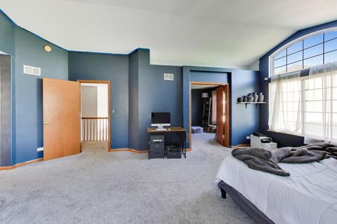 Tiny photo for 1669 Montclair Drive, Elgin, IL 60123 (MLS # 12663061)