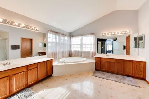 Tiny photo for 1669 Montclair Drive, Elgin, IL 60123 (MLS # 12663061)