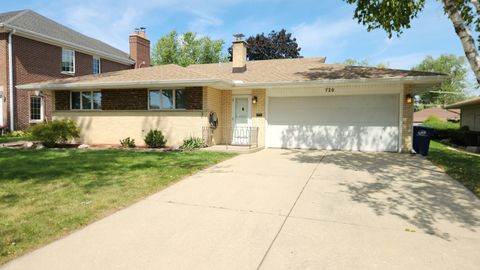 Photo of 720 Ambleside Road, Des Plaines, IL 60016 (MLS # 12471325)