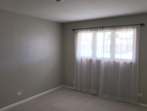 Tiny photo for 720 Ambleside Road, Des Plaines, IL 60016 (MLS # 12471325)