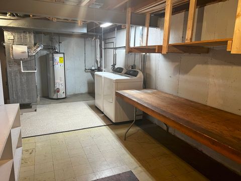 Tiny photo for 720 Ambleside Road, Des Plaines, IL 60016 (MLS # 12471325)