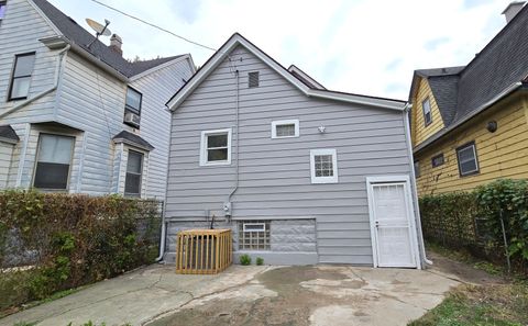 Tiny photo for 624 N Leclaire Avenue, Chicago, IL 60644 (MLS # 12499967)