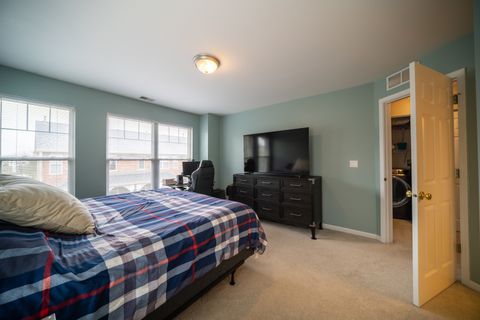 Tiny photo for 1156 Longwood Drive, Lisle, IL 60532 (MLS # 12615046)