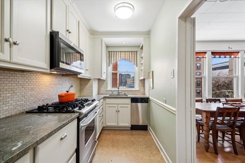 Tiny photo for 1585 Ridge Avenue #410, Evanston, IL 60201 (MLS # 12625718)