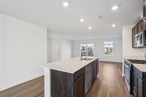 Tiny photo for 6520 Linden Trail #E, Wonder Lake, IL 60097 (MLS # 12557167)