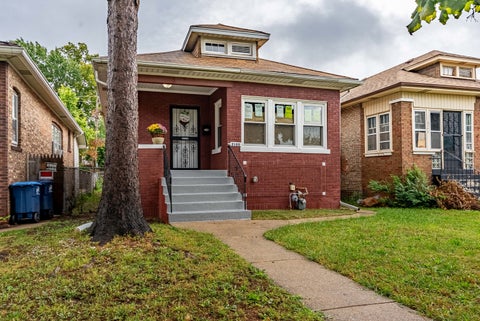 Tiny photo for 2105 S 7th Avenue, Maywood, IL 60153 (MLS # 12765692)
