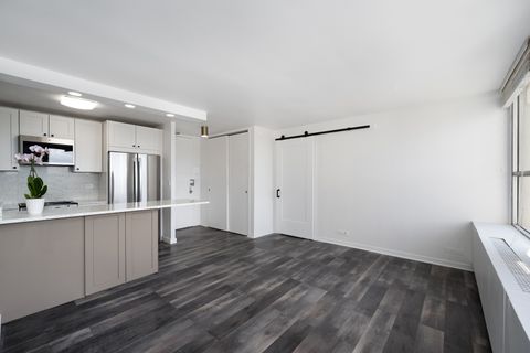 Tiny photo for 2626 N Lakeview Street #2106, Chicago, IL 60614 (MLS # 12477401)
