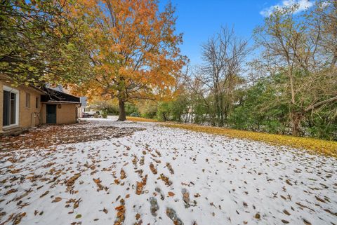 Tiny photo for 2937 Kathleen Lane, Flossmoor, IL 60422 (MLS # 12512862)