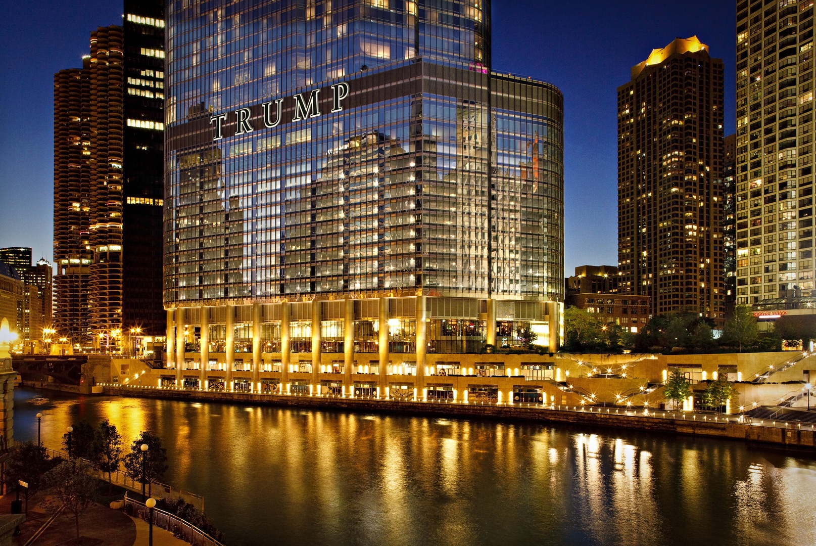 401 N Wabash Avenue 41AB