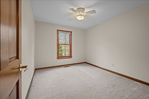 Tiny photo for 979 Millview Drive, Batavia, IL 60510 (MLS # 12586442)