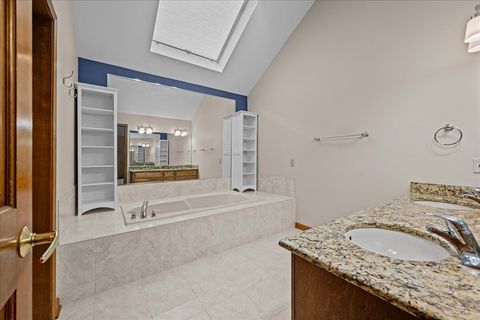 Tiny photo for 979 Millview Drive, Batavia, IL 60510 (MLS # 12586442)