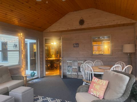 Tiny photo for 979 Millview Drive, Batavia, IL 60510 (MLS # 12586442)